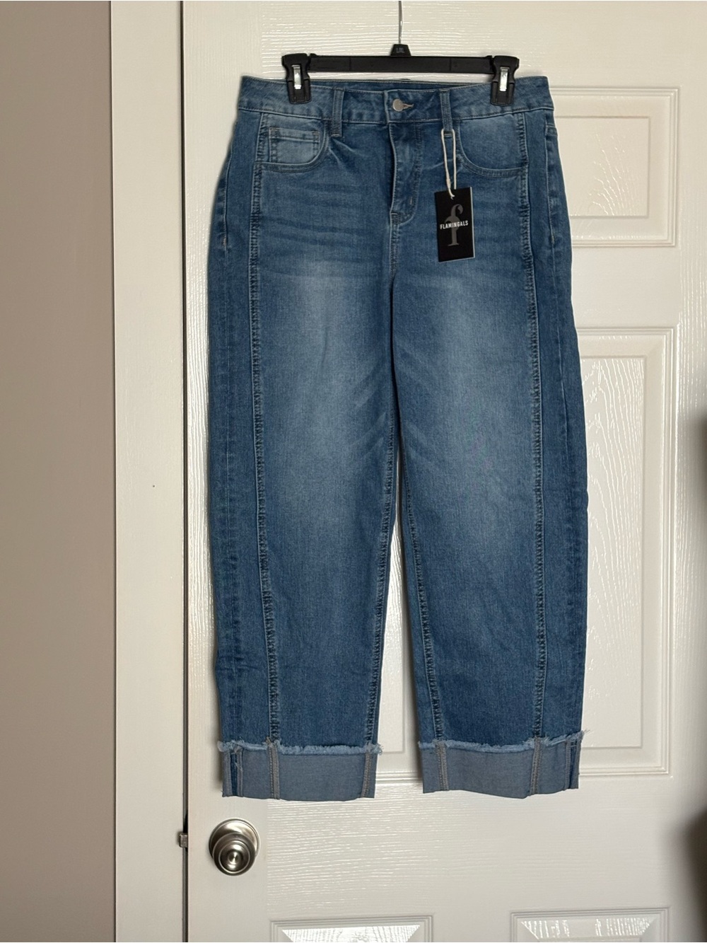 Cropped Straight-Leg Jeans in Mid Blue by FLAMINGALS